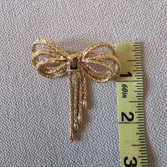 Gold Tone Bow Brooch Rope Tassel Dangle Vintage Style - Picture 4 of 5